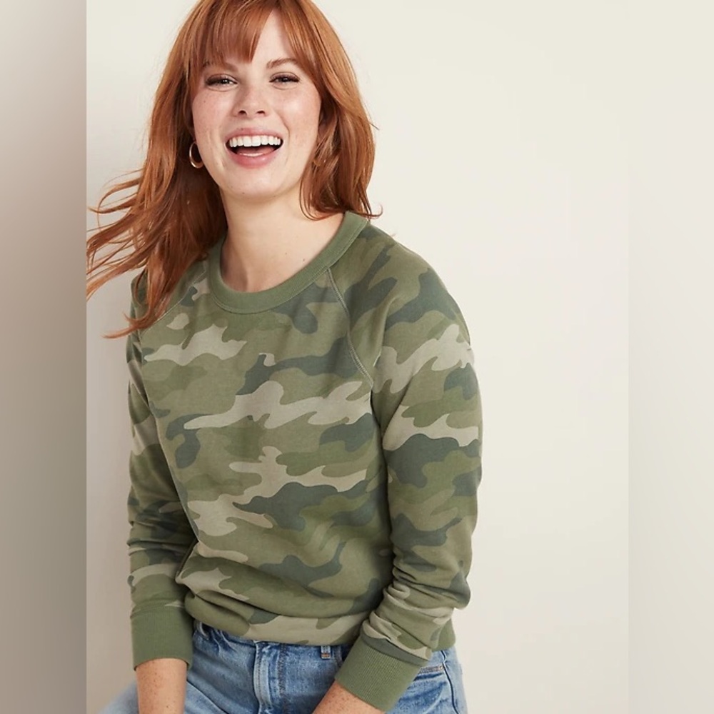 Old Navy Green Camo Crew Neck Sweatshirt